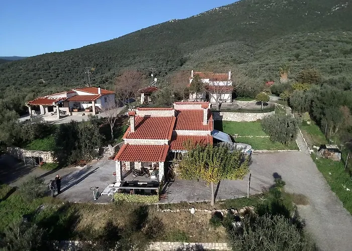 Four Independence Houses By The Sea